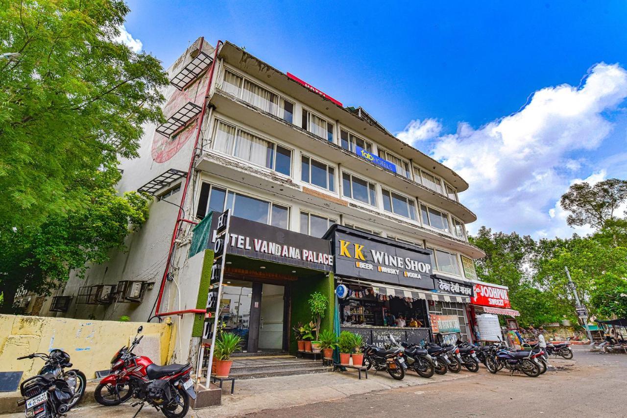 Hotel Vandana Palace Kota  Ngoại thất bức ảnh