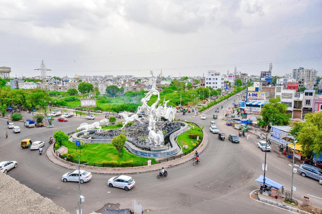 Hotel Vandana Palace Kota  Ngoại thất bức ảnh